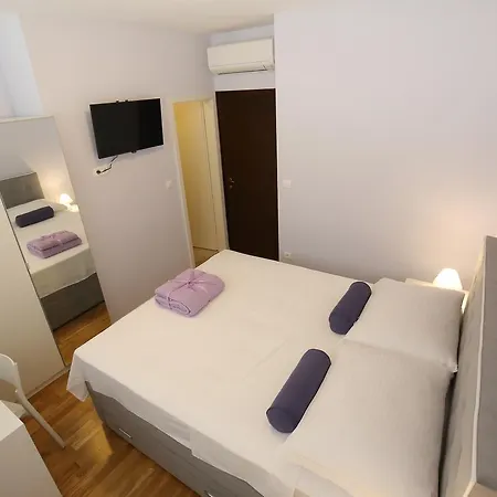 La-la Casa de hóspedes Zadar