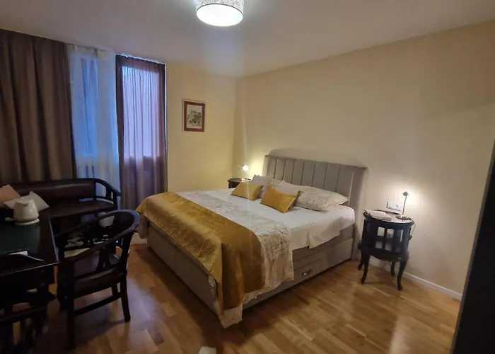 Гостьовий будинок La-la 3*